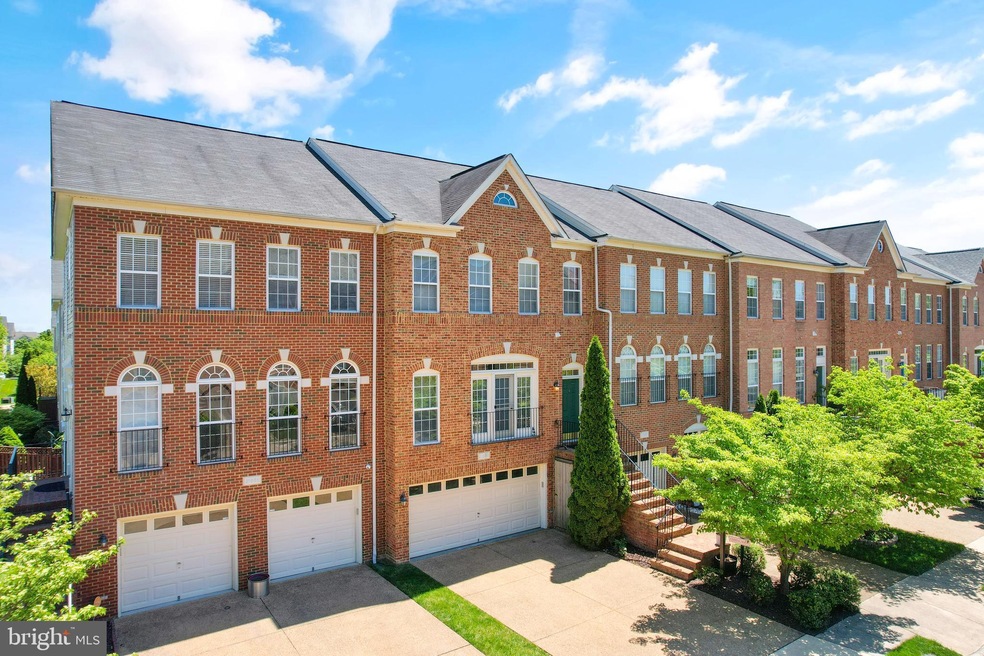 21888 Hawksbury Terrace, Broadlands, VA 20148 - photo 1