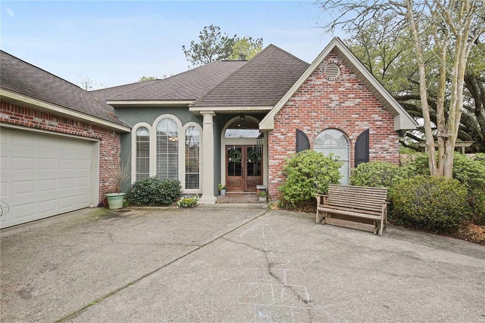 300 Autumn Lakes Rd, Slidell, LA 70461 - photo 1