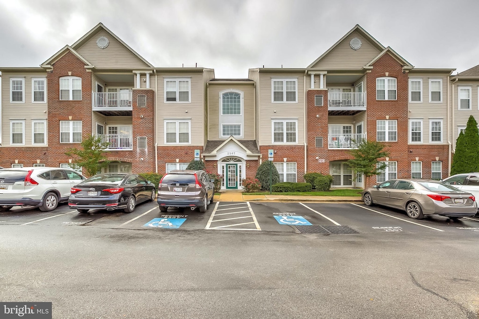 2507 Amber Orchard Ct W unit U203, Odenton, MD 21113 - photo 1
