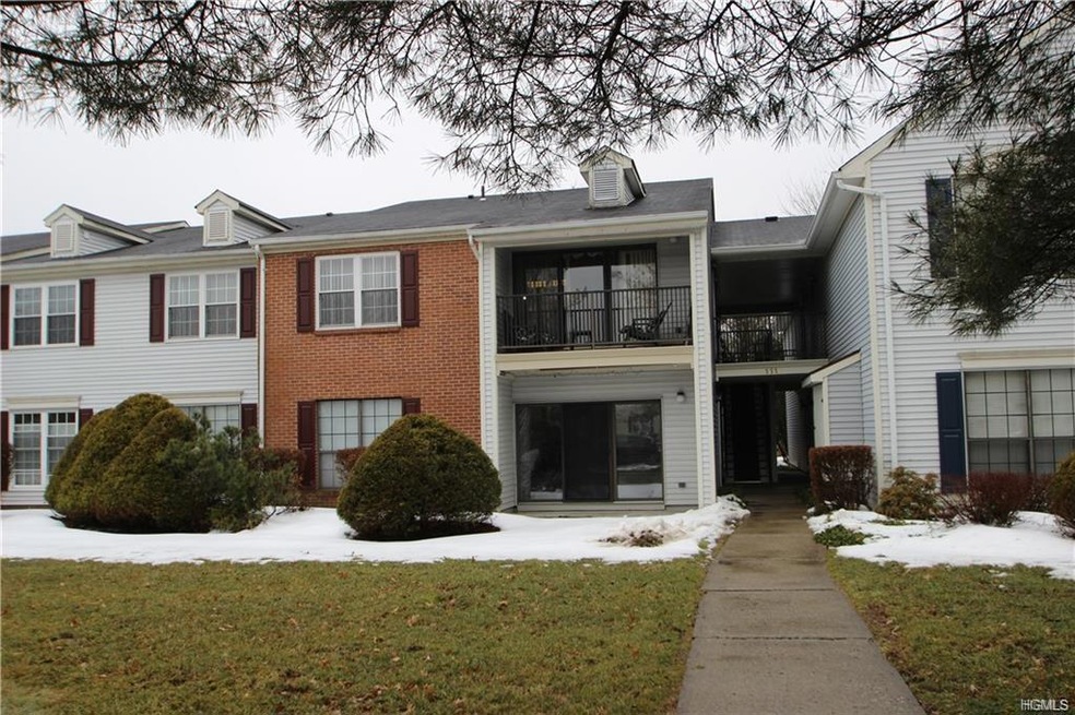 111 Cartwheel Ct unit 15, Washingtonville, NY 10992 - photo 1