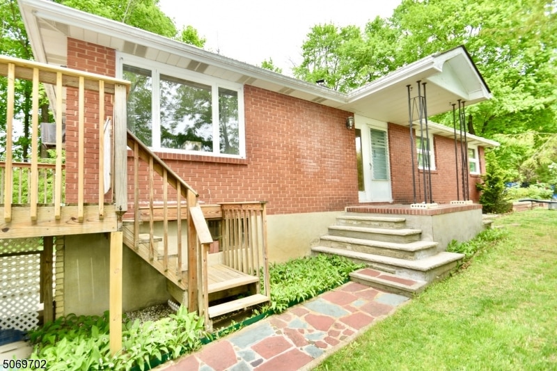 6 Master St, Franklin, NJ 07416 - photo 1