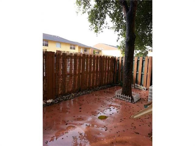 unlisted-address, Miami, FL 33193 - photo 1