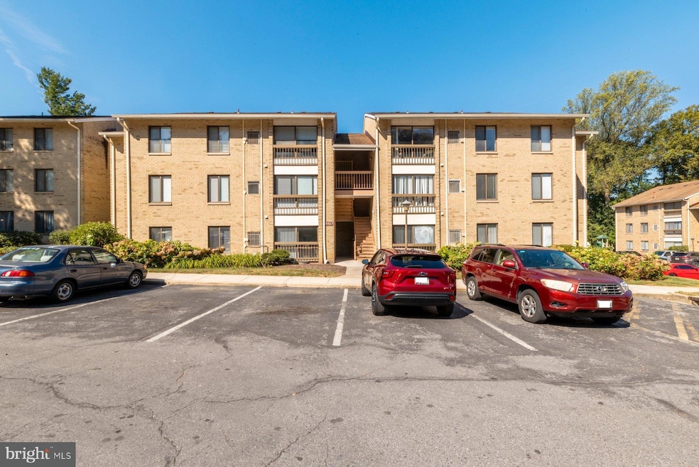 8867 Rollright Ct unit E, Columbia, MD 21045 - photo 1