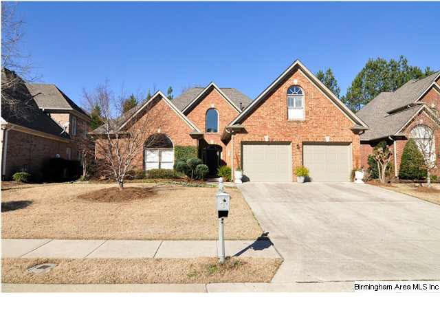 All brick home with wonderful neighbors on gated s