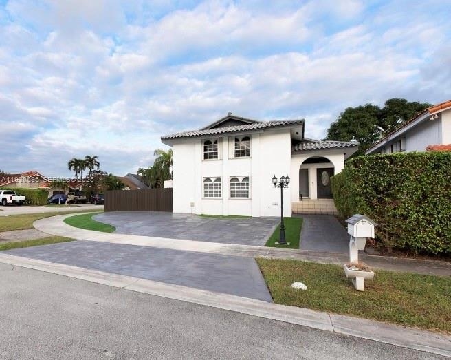 9901 SW 136th Ct, Miami, FL 33186 - photo 1