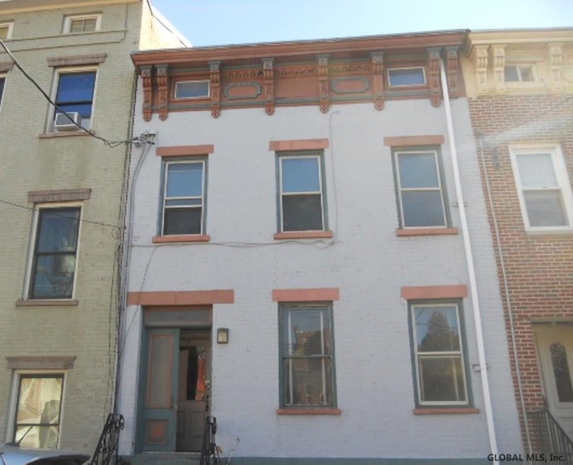 28 Trinity Place, Albany, NY 12202 - photo 1
