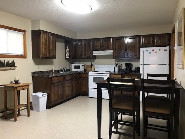 96 Main St unit 1, Colebrook, NH 03576 - photo 1