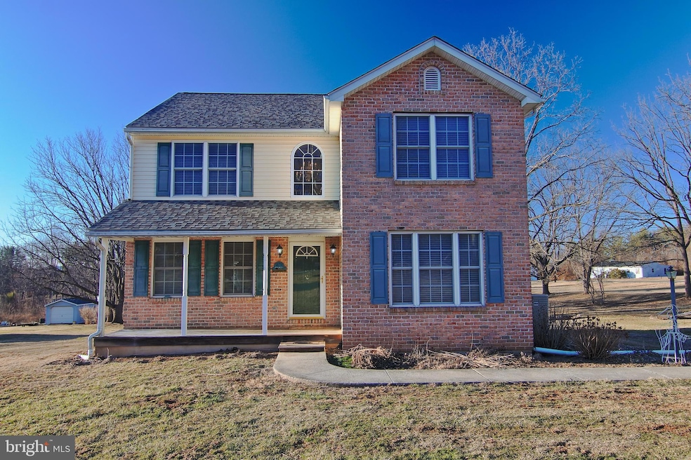 879 W Cedarville Rd, Pottstown, PA 19465 - photo 1