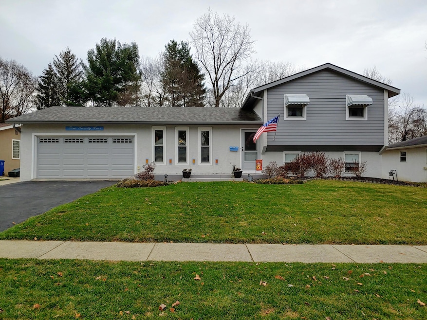 EXTERIOR FRONT OF HOME