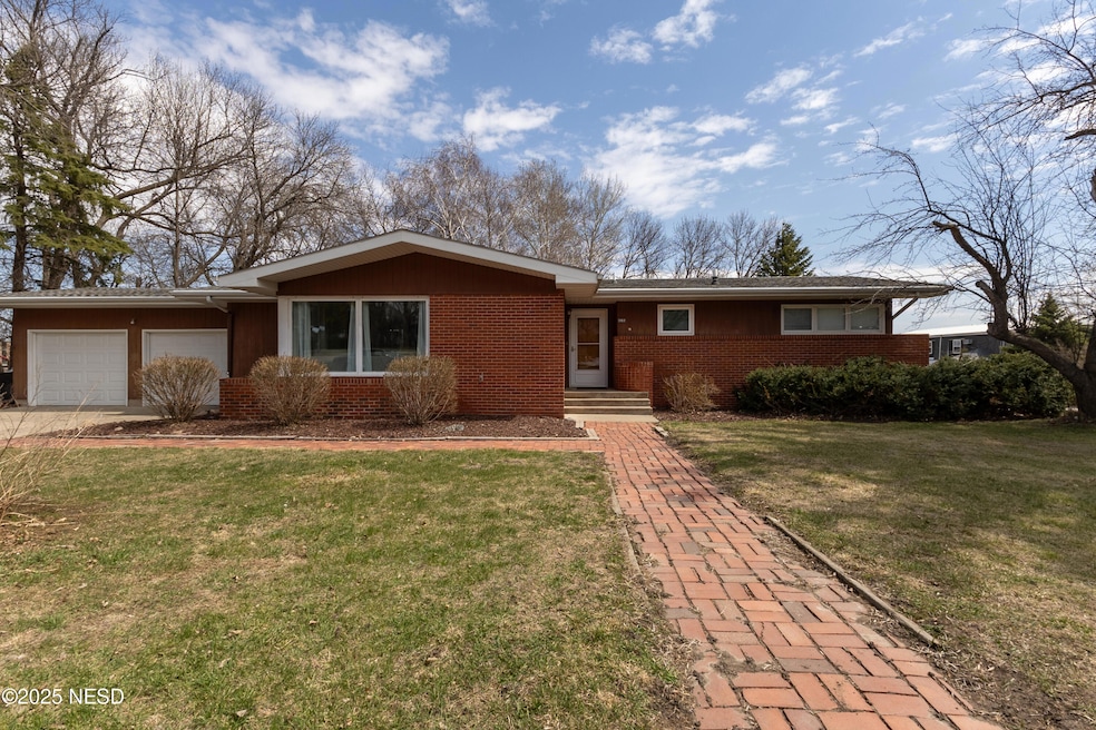 IG6A2173-HDR
