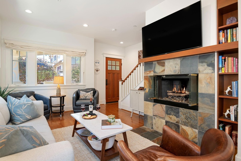 07 - Living Room