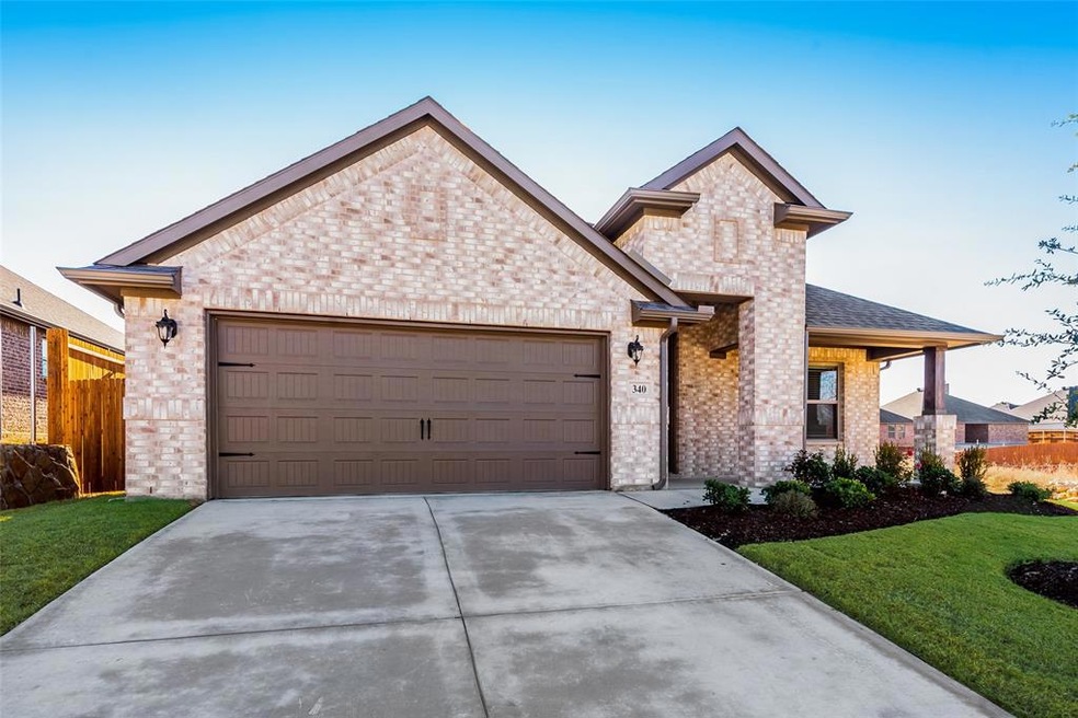 340 Bonita St, Weatherford, TX 76087 - photo 1