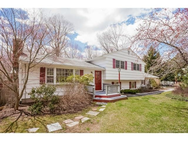 423 Copse Rd, Madison, CT 06443 - photo 1