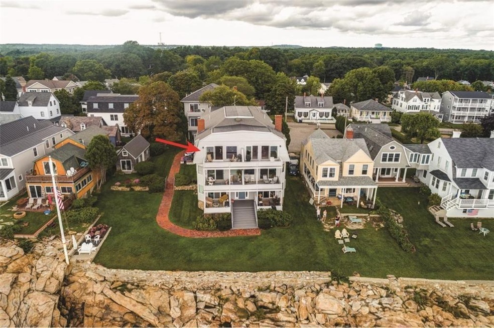37 Freeman Street York, Maine -...