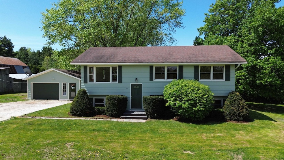 44 Turquoise Rd, Shelburne, VT 05482 - photo 1