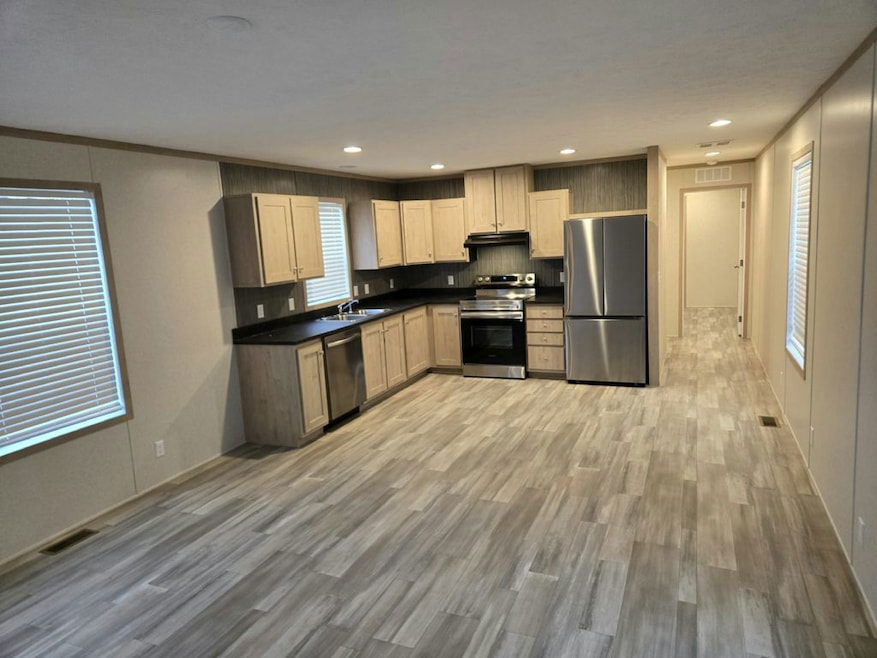 4201 Clark Ln unit 15, Columbia, MO 65202 - photo 1