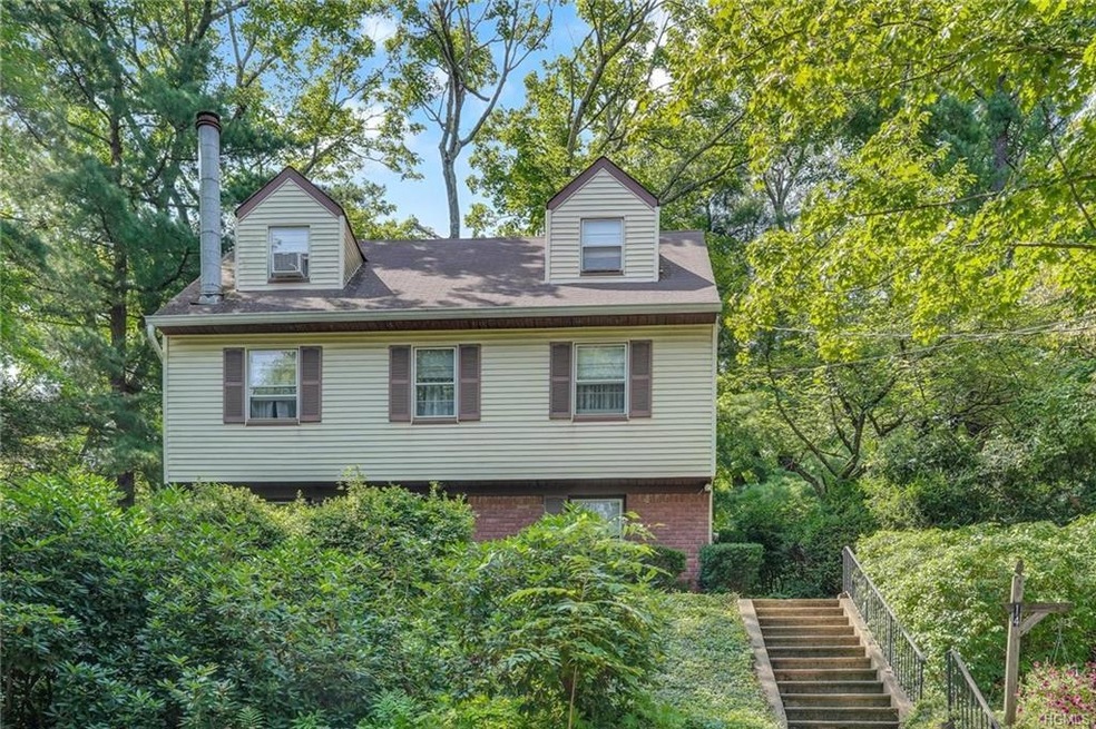 14 Horsechestnut Rd, Briarcliff Manor, NY 10510 - photo 1