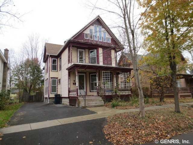 Exterior Front. Welcome to 9 Johnston St.