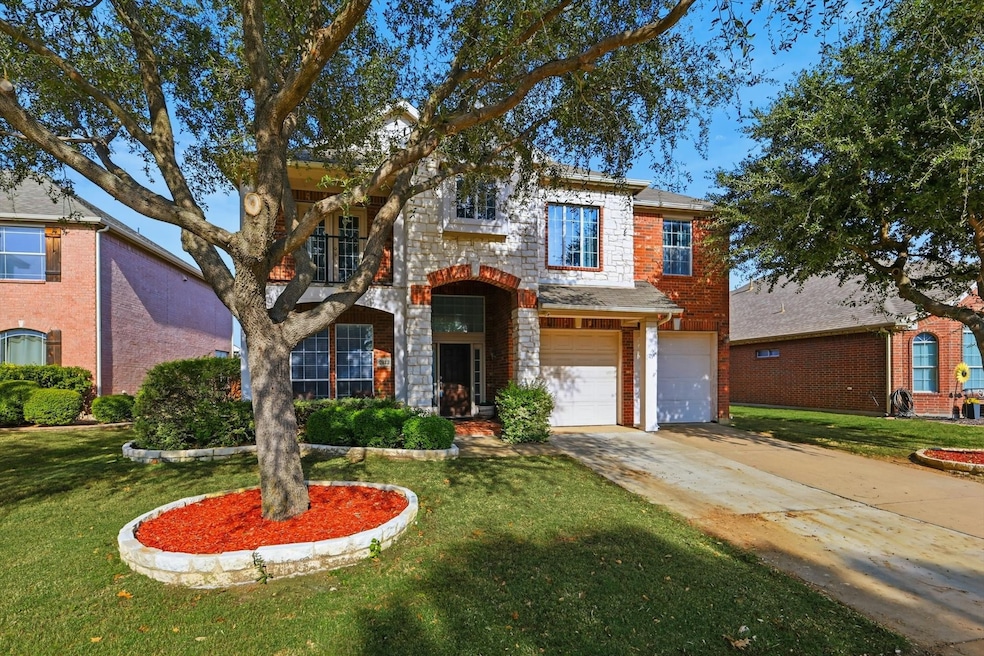 2812 Tranquilo, Grand Prairie, TX 75054 - photo 1