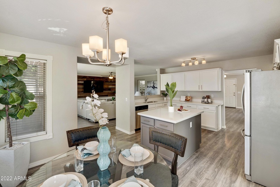 Breakfast Nook/Kitchen