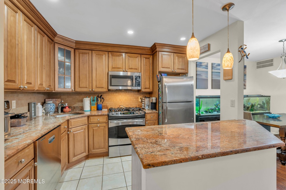 ** Updated Kitchen with Granite **
