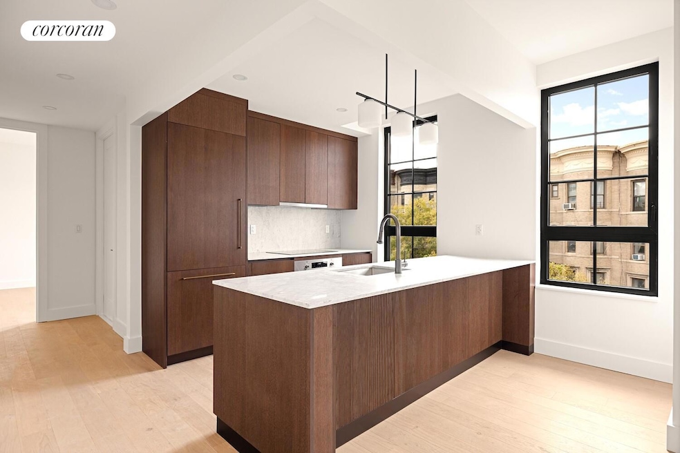 755 Washington Ave unit 3A, Crown Heights, NY 11238 - photo 1