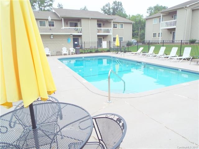 Gorgeous Community Pool. Condos in a great locatio