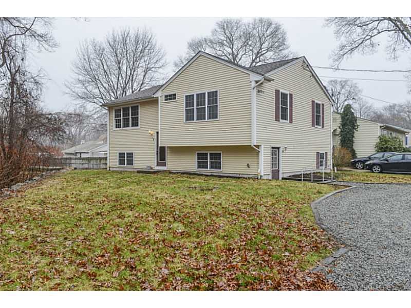 17 Channing St, Warwick, RI 02889 - photo 1