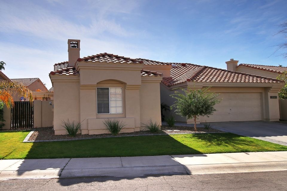 2063 W Peninsula Cir Chandler-large-001-