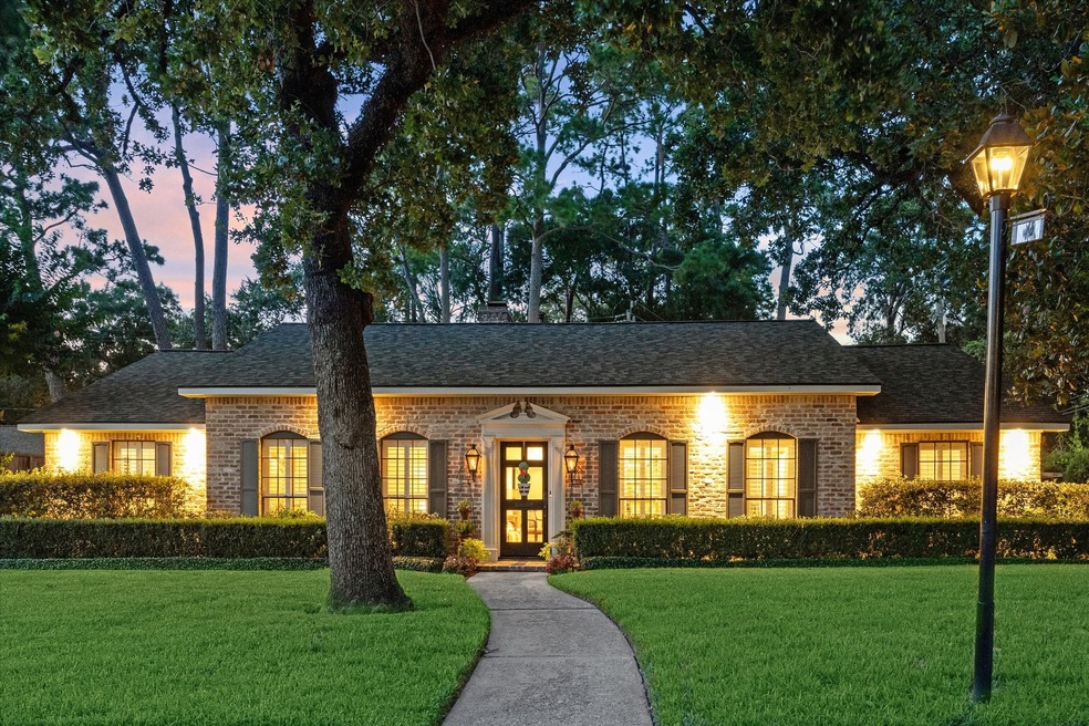 9942 Bordley Dr, Houston, TX 77042 - photo 1