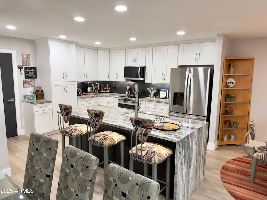 8076 E Vía Del Arbor, Scottsdale, AZ 85258 - photo 1