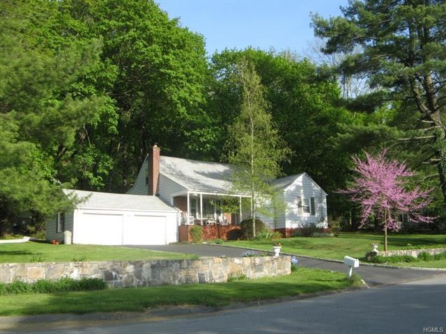 9 High Ridge Ct, Pleasantville, NY 10570 - photo 1