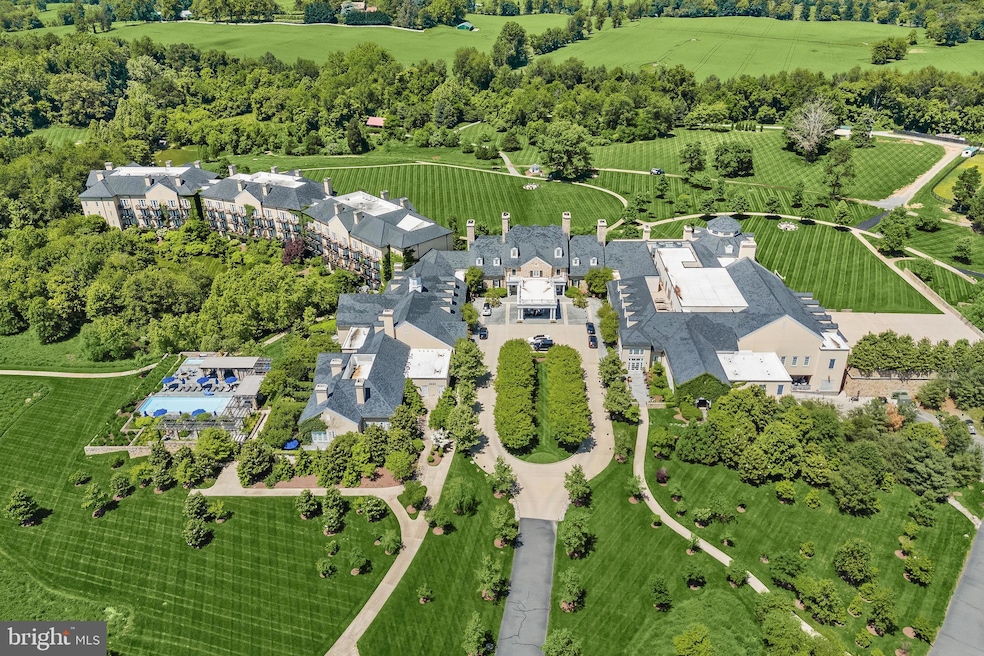 606 Martingale Ridge Dr, Middleburg, VA 20117 - photo 1