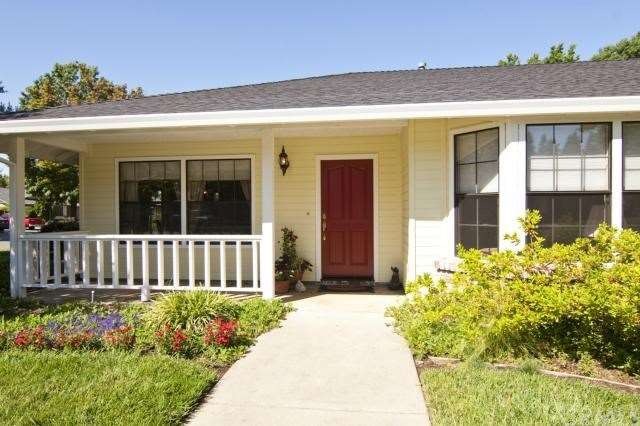 front door w covered porch