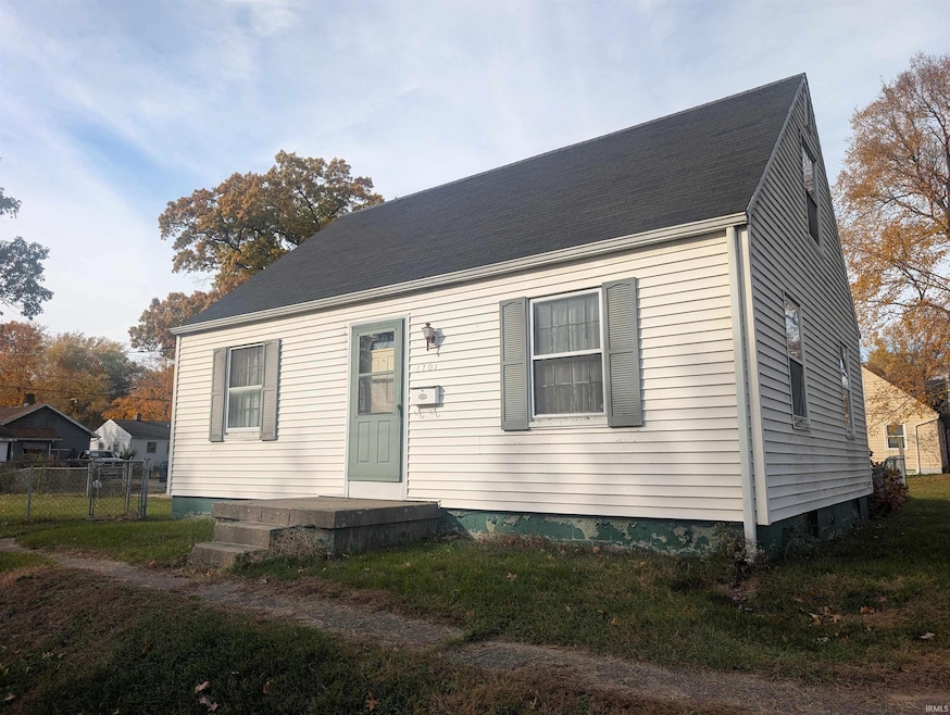 1701 Johnson St, South Bend, IN 46628 - photo 1