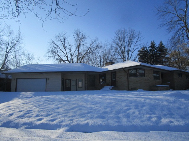 1810 Horeb Ave, Zion, IL 60099 - photo 1