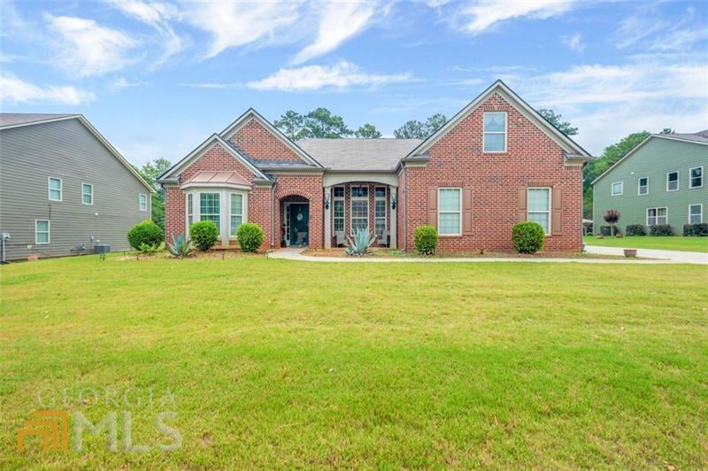 1611 Kenilworth Ln SE, Conyers, GA 30013 - photo 1