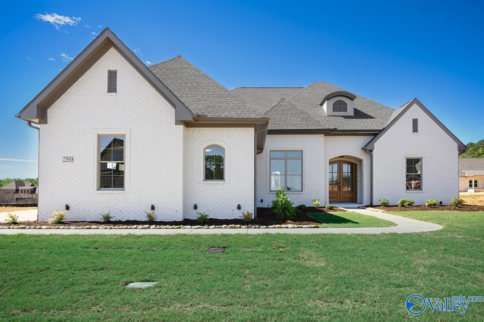 22938 Gunner Circle, Athens, AL 35613
