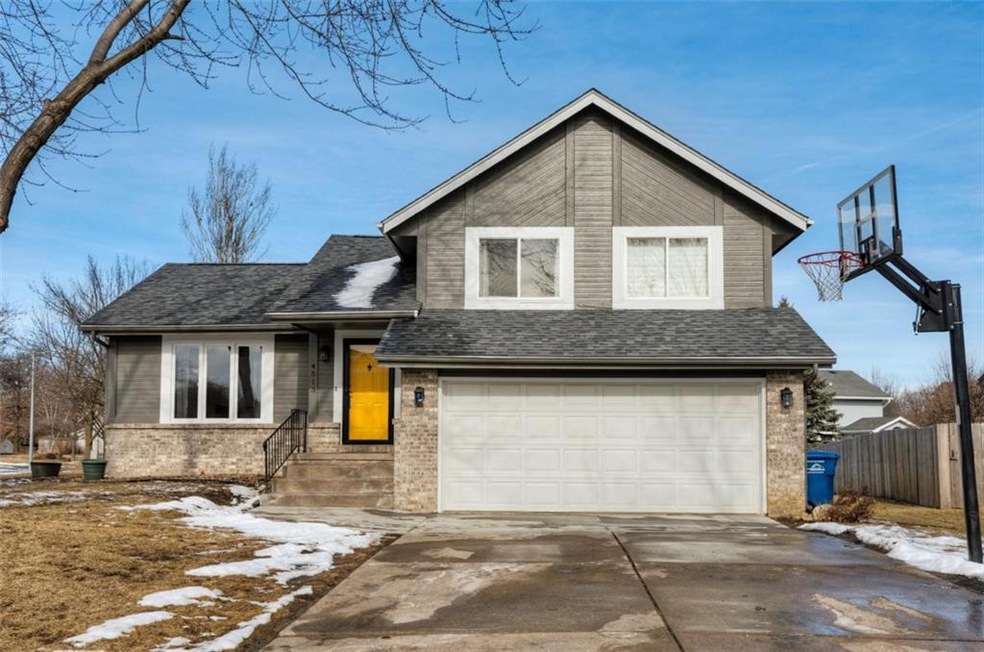 4513 Palm Ave, Des Moines, IA 50310 - photo 1