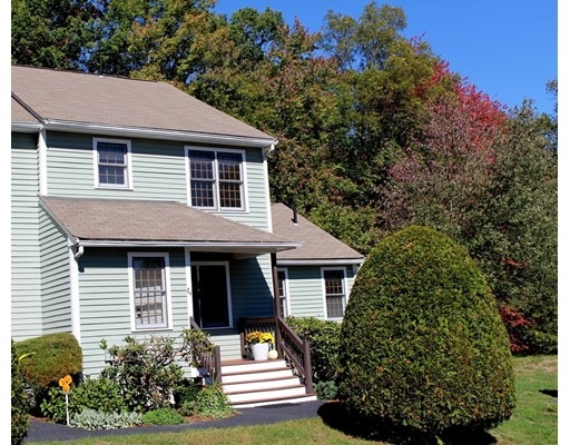84 Laurelwood Dr unit 84, Hopedale, MA 01747 - photo 1
