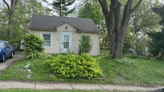 117 W Strathmore Ave, Pontiac, MI 48340 - photo 1