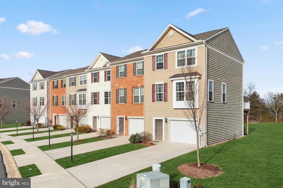 31 Winslow Ct, Gettysburg, PA 17325 - photo 1