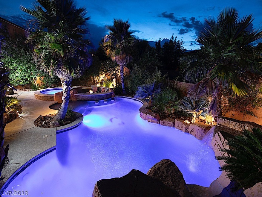 Welcome to your own Oasis in Providence!