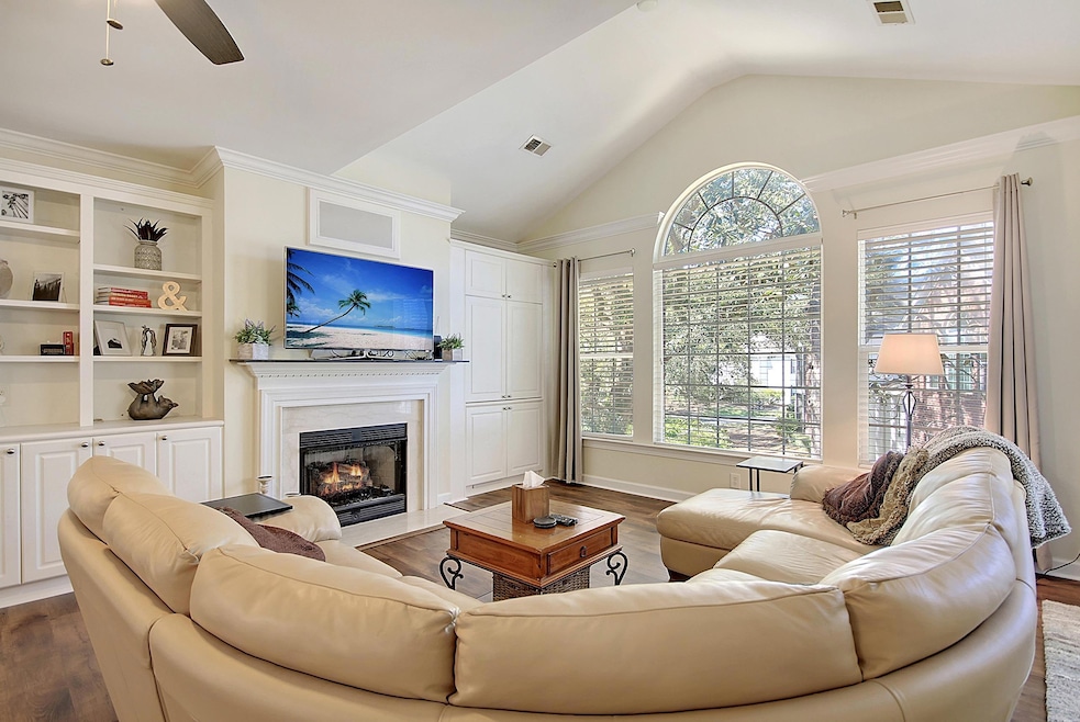 For Rent $2,000/month