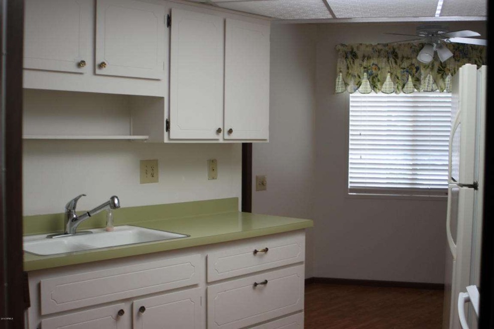 14217 N Thunderbird Blvd, Sun City, AZ 85351 - photo 1