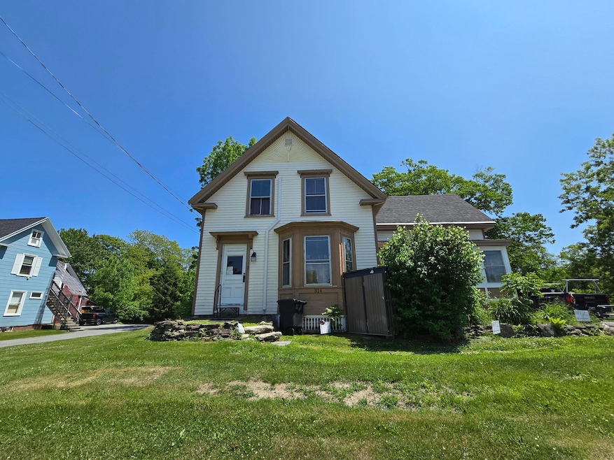 Pending $250,000 • Co-Listing Agent