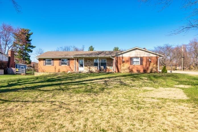 7162 Jackie Dr, Liberty Township, OH 45044 - photo 1