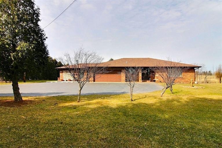 10138 Arizona St, Crown Point, IN 46307 - photo 1