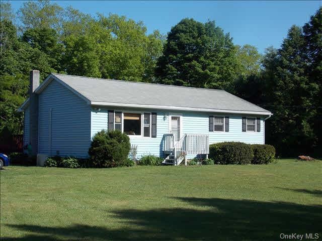 89 Mill Rd, Red Hook, NY 12571 - photo 1