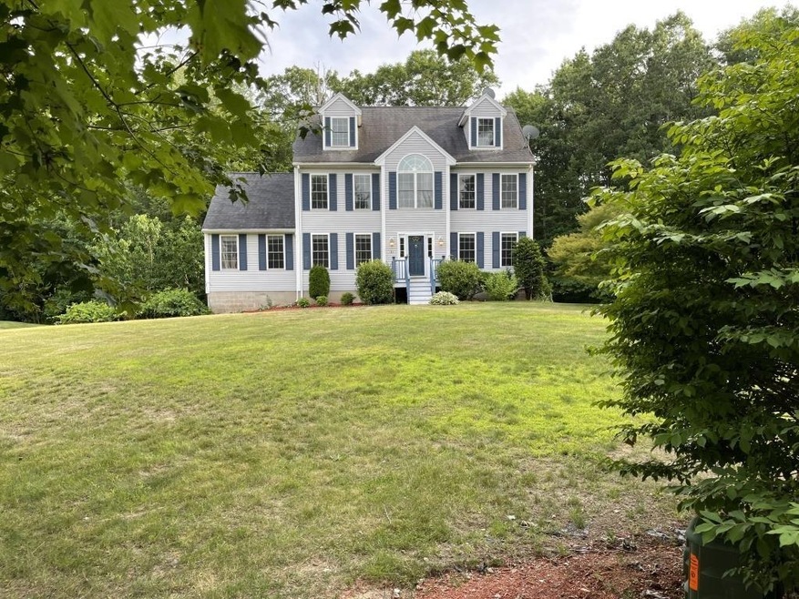 17 Ruth Cir, Haverhill, MA 01832 - photo 1